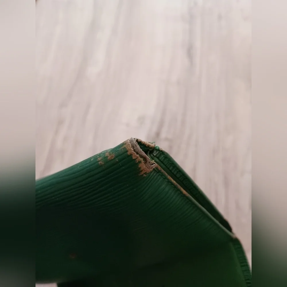 Louis Vuitton Green Epi Long Wallet